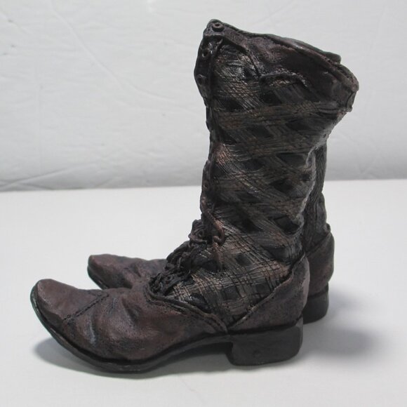 1999 Popular Imports Resin Victorian Boots Figurine Vintage - Picture 1 of 8